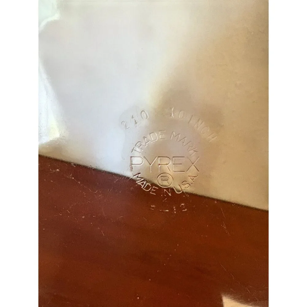 Vintage Pyrex #210 Clear Glass 10